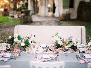 pink and blue wedding centerpieces