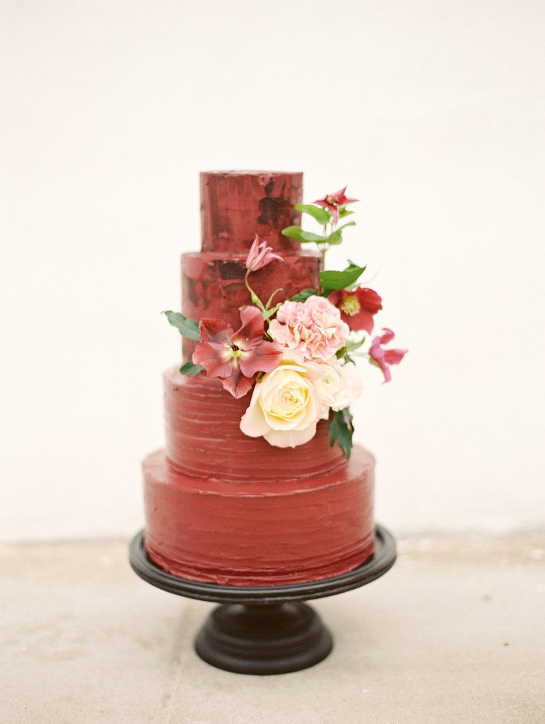 Marsala themed wedding cake with coinciding floral Pantone color of the year 2015