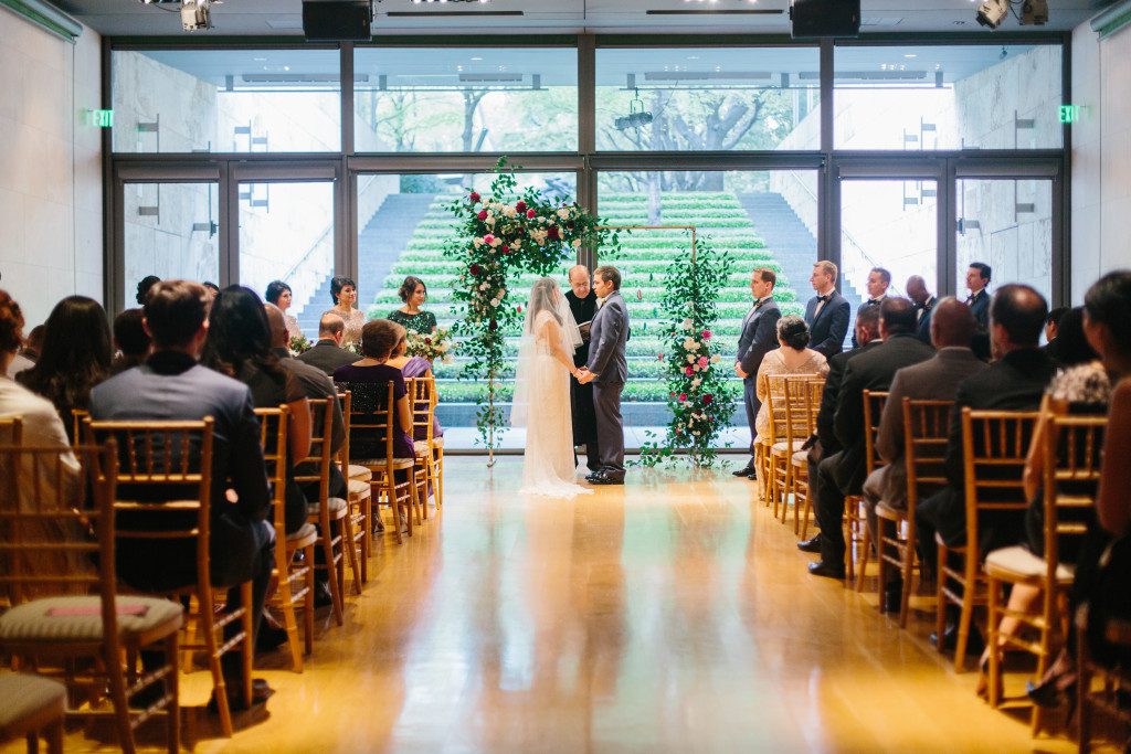 ceremony at a Nasher Sculpture Center wedding